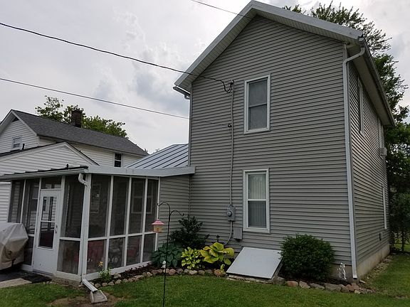 3rd image of 622 Gamber Ct