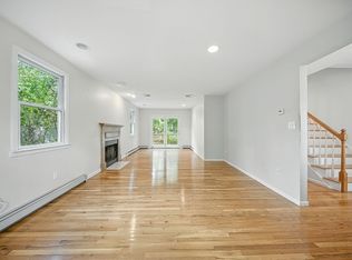 20 Tarleton Rd, West Roxbury, MA 02132