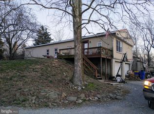 2589 Shumaker Rd, Manheim, PA 17545