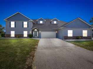 4460 Westchester Dr NE UNIT C, Cedar Rapids, IA 52402