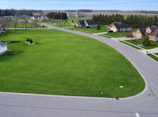 104 Waterford Dr, Bucyrus, OH