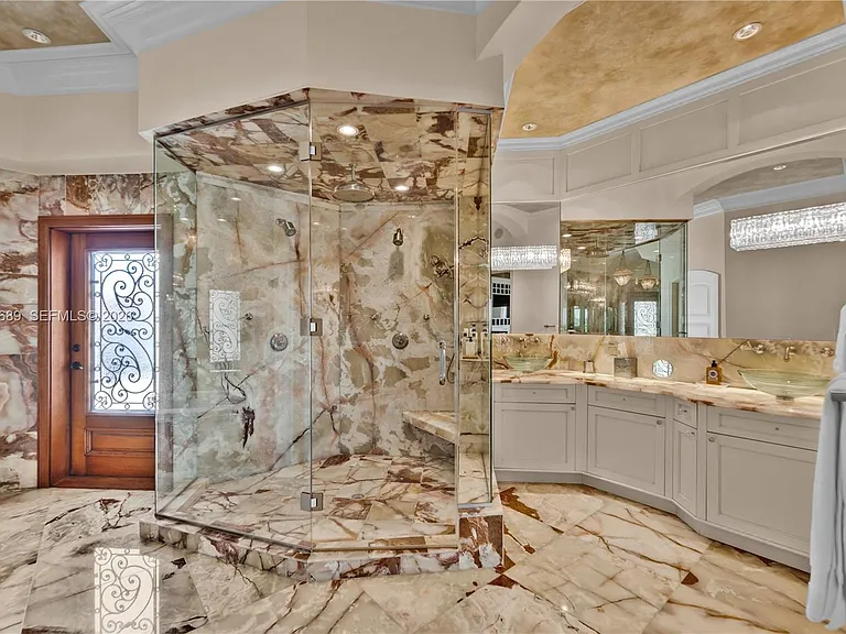 2244 Fisher Island Dr #3404 — Photo 27
