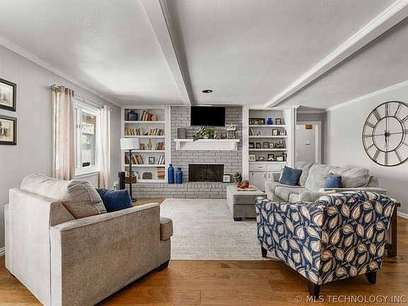 5th image of 9225 S 70th Ave E