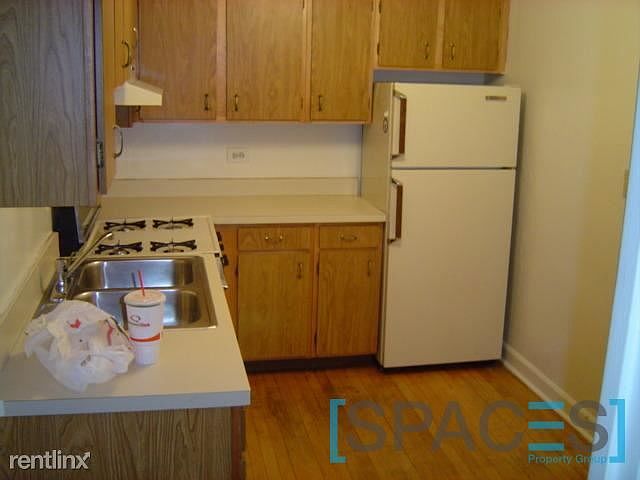 2nd image of 4042 N Southport Ave APT 2E