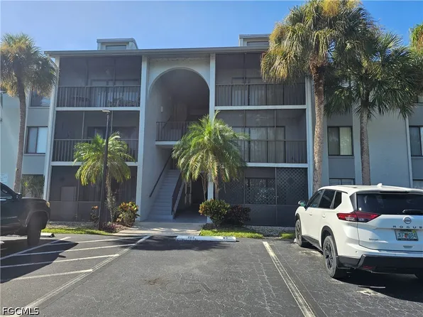 9610 Green Cypress Ln APT 2, Fort Myers, FL 33905