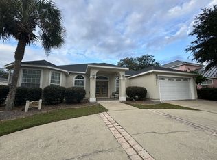 225 Marlin Cir, Panama City Beach, FL 32408