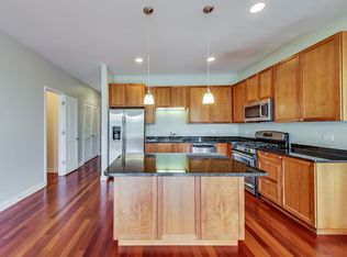 1449 N Wicker Park Ave APT 302, Chicago, IL 60622