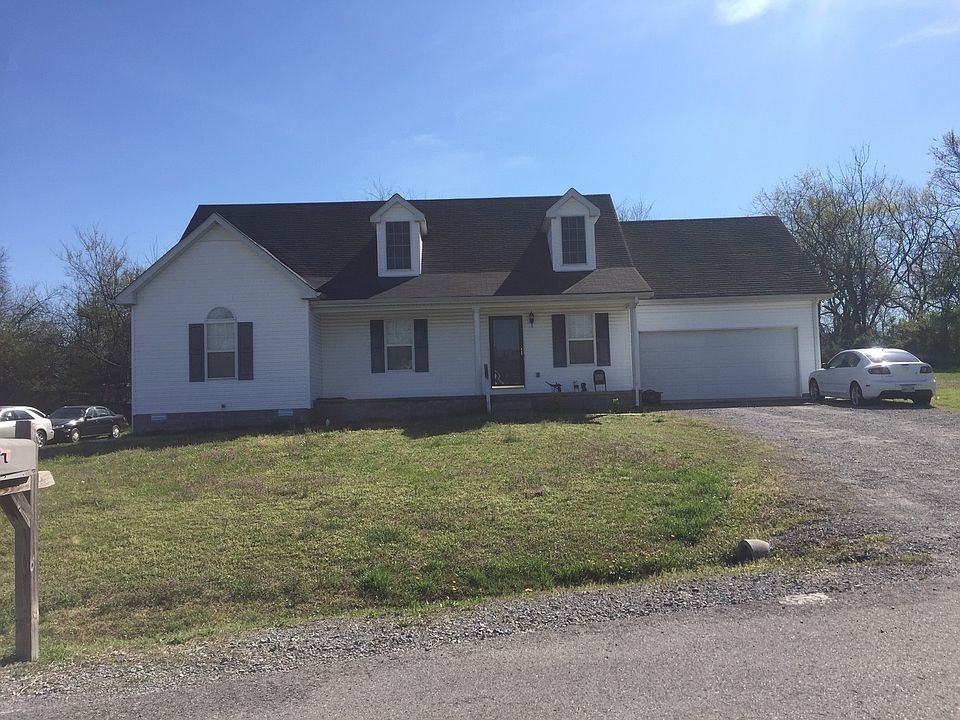 1st image of 222 Gill Ct