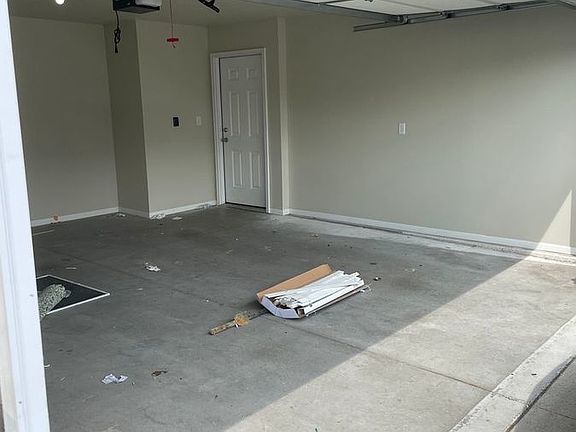2nd image of 1566 28th Ave SW