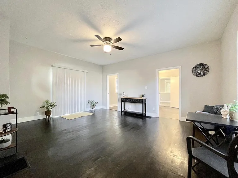 636 Henry Ave SE #1 — Photo 5