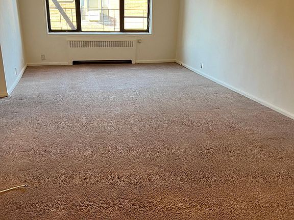 2nd image of 10 N Broadway APT 6G