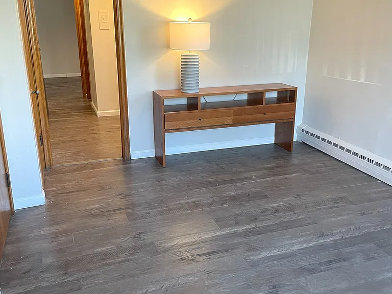 Randolph Apartments — Photo 28