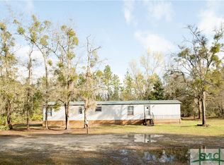 310 Ed Powers Blvd, Hinesville, GA 31313