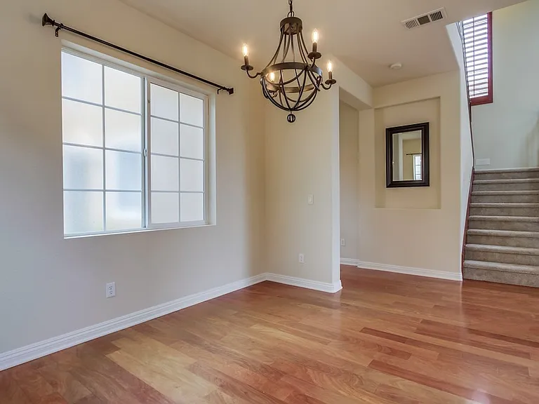 936 Citrine Way — Photo 5