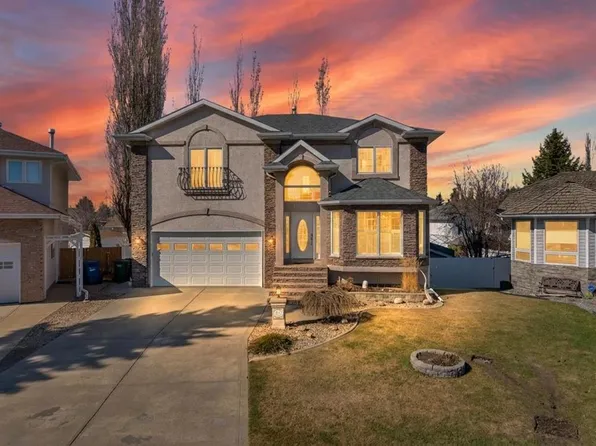 40 NE Drever Close, Red Deer, AB T4R 2N6