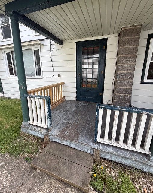 1st image of 111 Cornelia St #1
