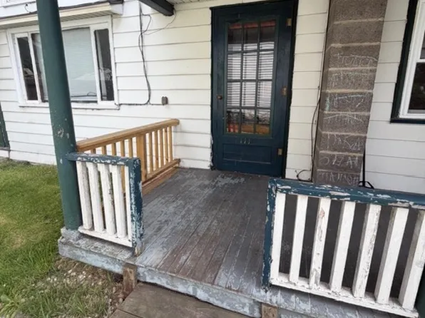 111 Cornelia St #1, Pittston, PA 18640