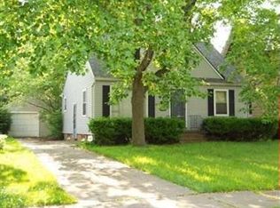 1351 E 185th St, Cleveland, OH