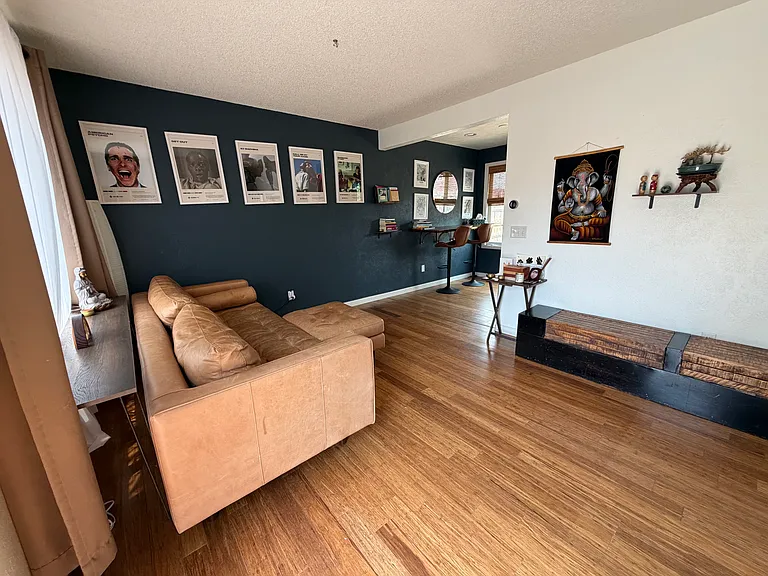 mainfloor living area