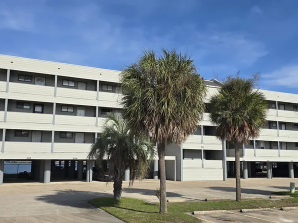 580 Pleasure Island Blvd Unit 213, Port Arthur, TX 77640