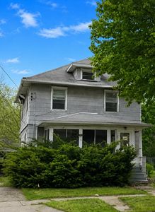 1232 Maple Ave, Jackson, MI, 49203