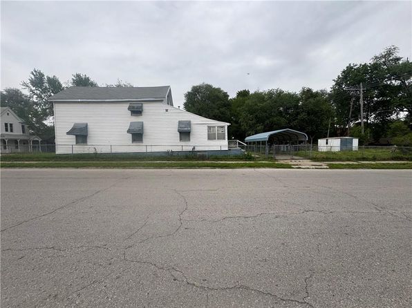 231 Osage St, Leavenworth, KS 66048