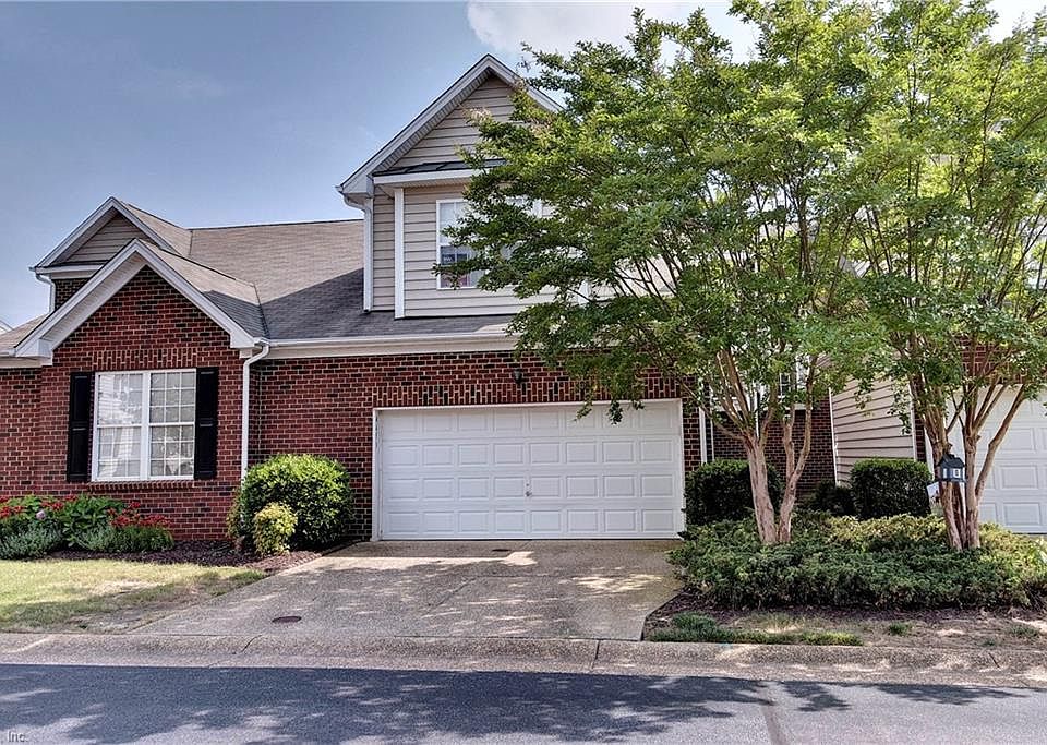 1st image of 4453 Eaglebrook Dr