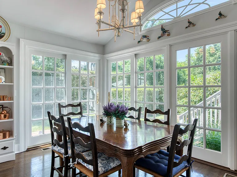 312 Ocean Rd — Photo 10