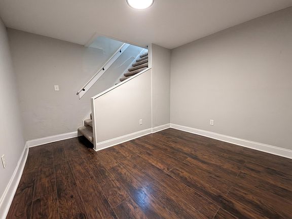 5th image of 3432 Radford Rd
