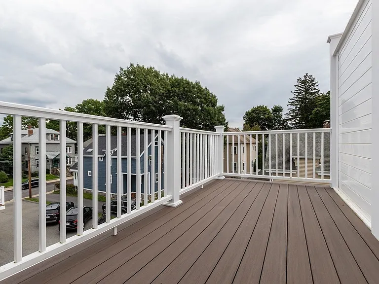 210 Adams St #3 — Photo 8