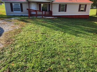 476 Ridgewood Dr, Sparta, TN 38583