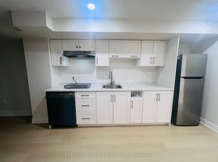 33 James Govan Dr, Whitby, ON L1N 0J8