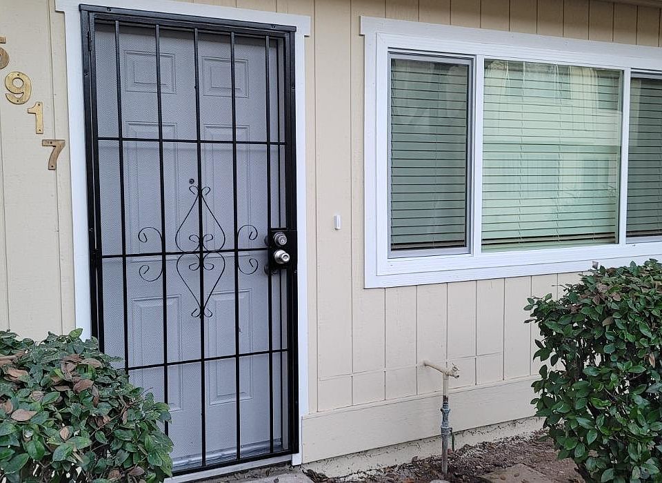 1st image of 5917 Bamford Dr