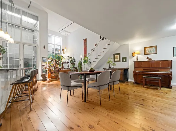 689 Myrtle Ave APT 1I, Brooklyn, NY 11205