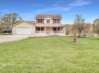 8444 Upton Rd, Laingsburg, MI 48848