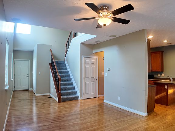 3rd image of 3505 Thorngate Dr