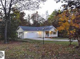 26 W Oak St, Au Gres, MI 48703