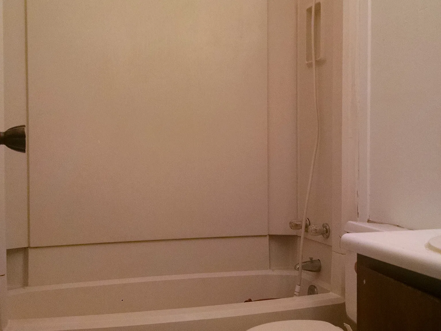 2 bed, 750 sqft, $750 — Photo 4