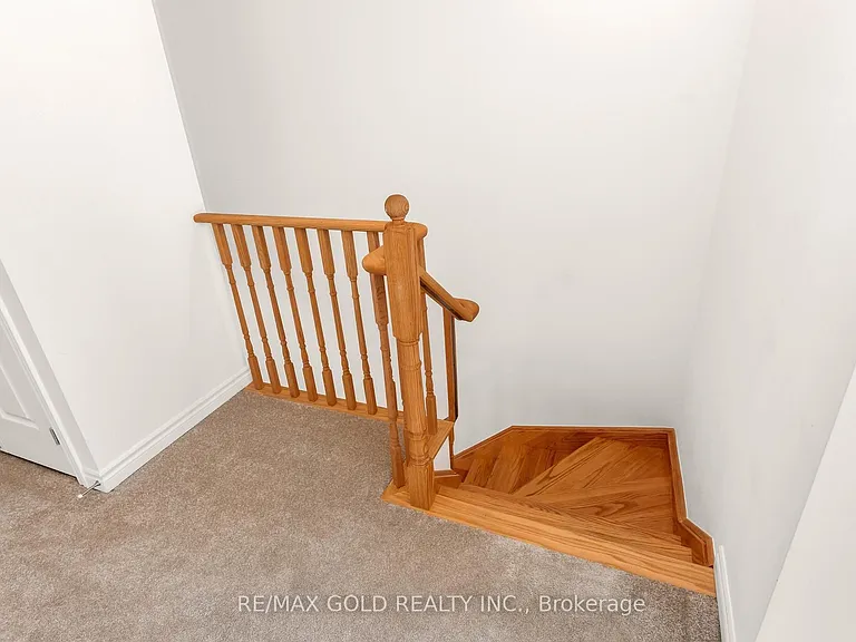 18 Waterville Way — Photo 28
