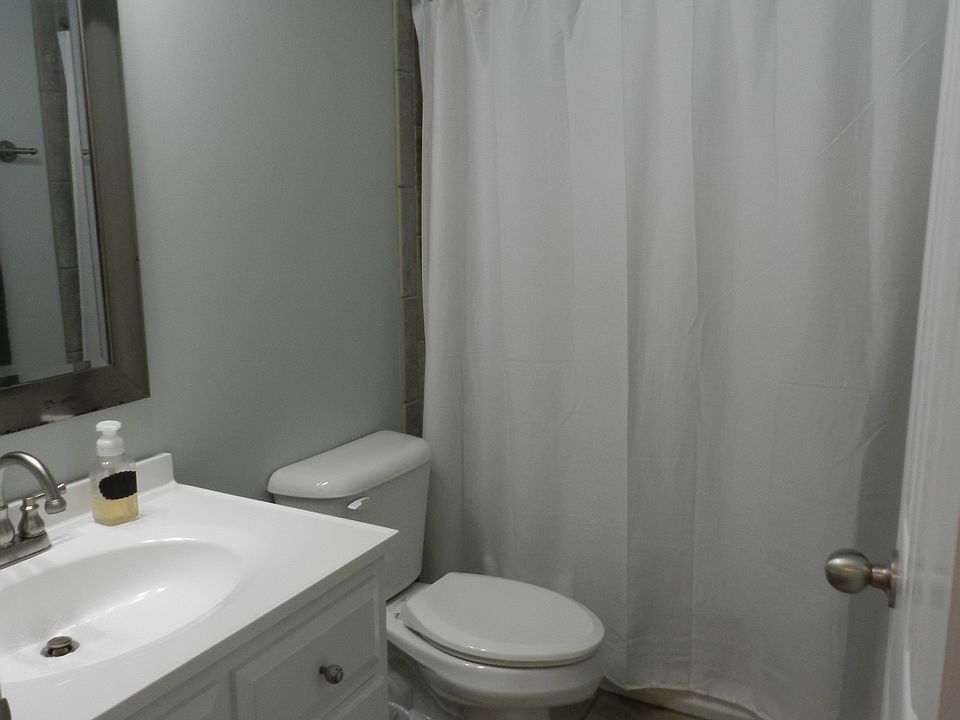 2nd image of 4495 Wollett Mill Rd