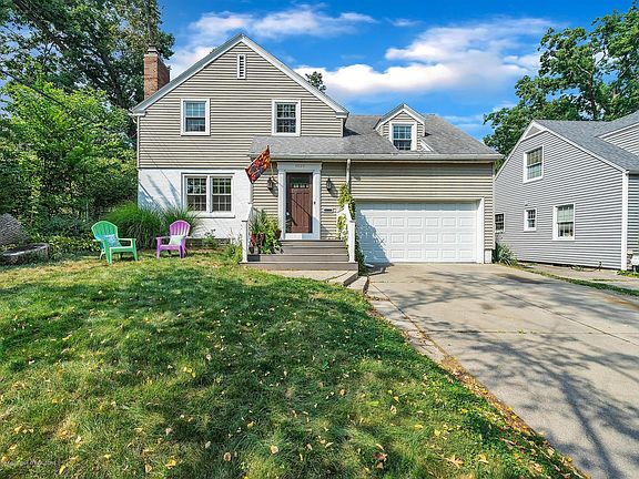 3rd image of 1120 Wildwood Dr