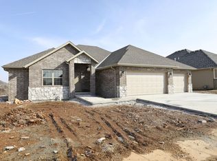 3442 S Valley View Dr, Springfield, MO 65807
