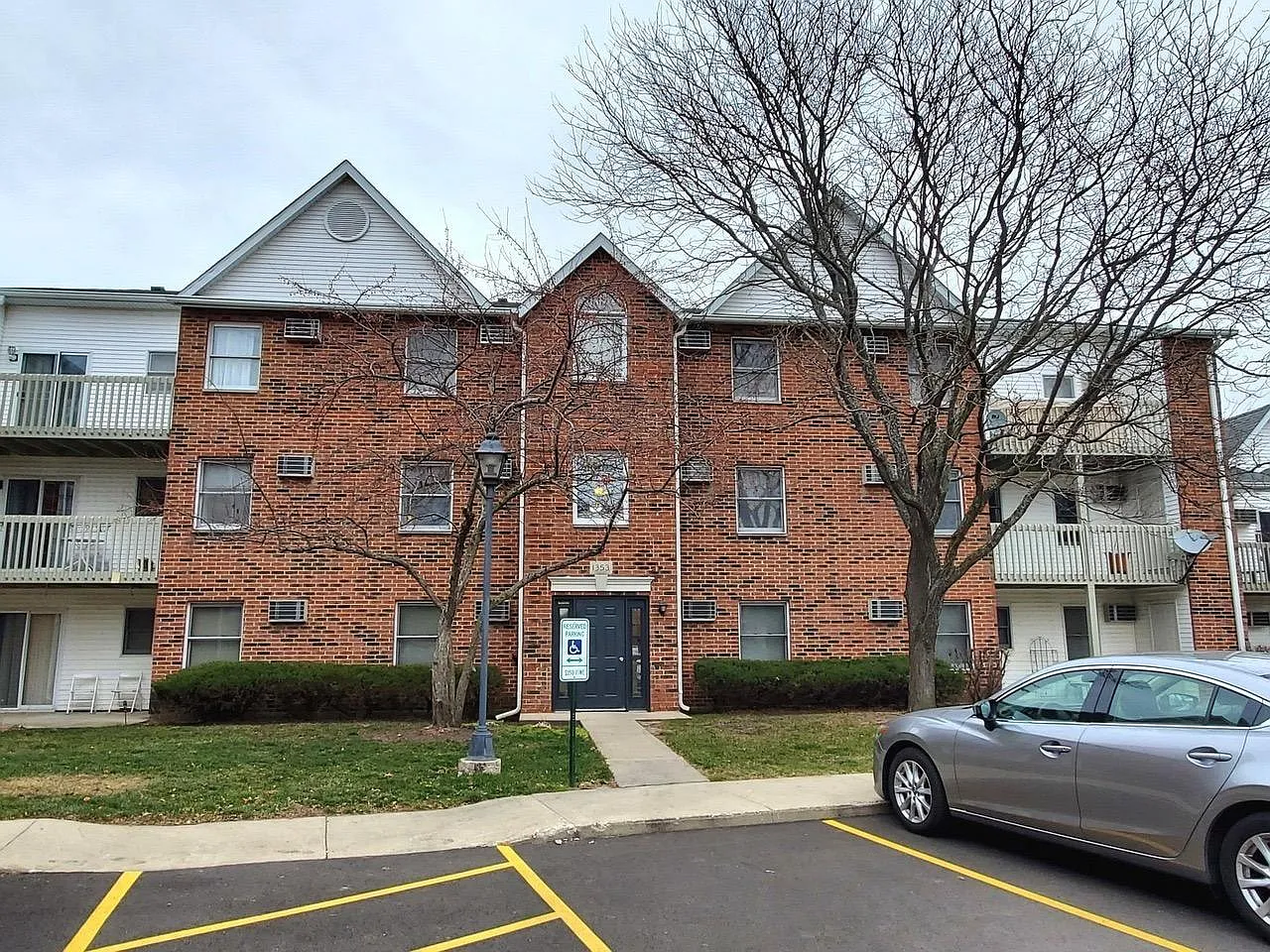 1353 Cunat Ct — Photo 1