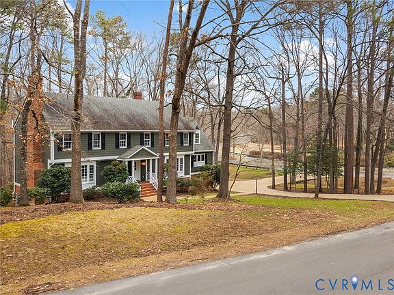 3rd image of 10000 Ashbridge Pl