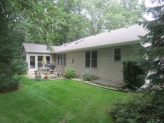 3rd image of 9520 Bonita Ct