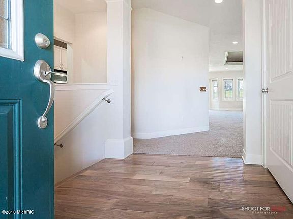 5th image of 4065 Del Mar View Ct SW