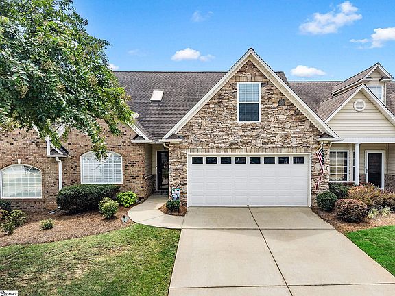 3rd image of 408 Pierview Way