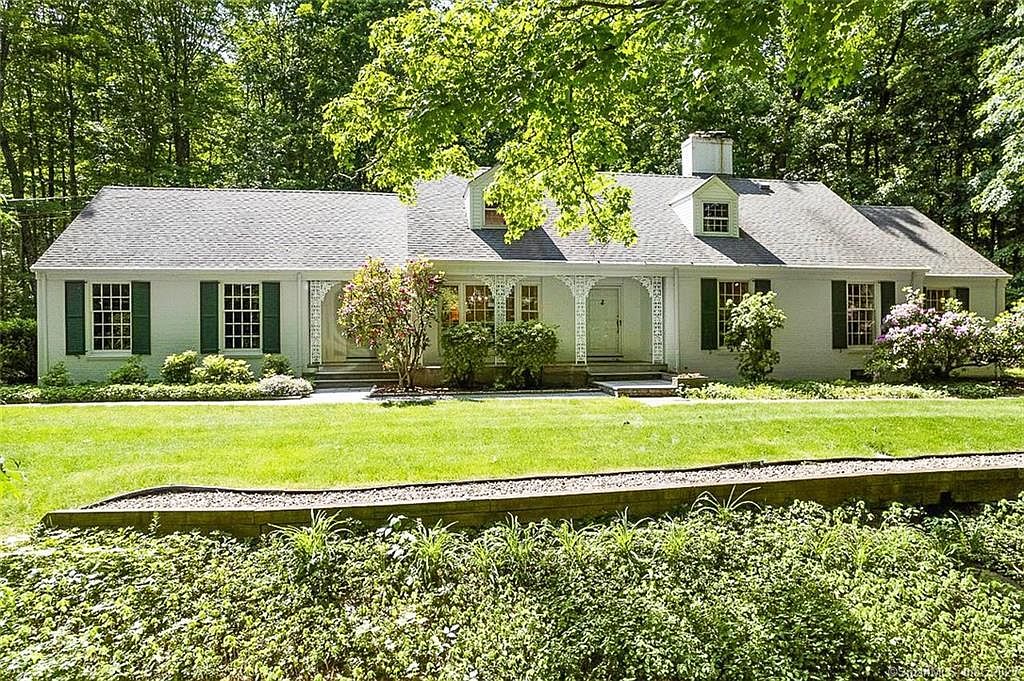 160 Westmont St, West Hartford, CT 06117 Zillow