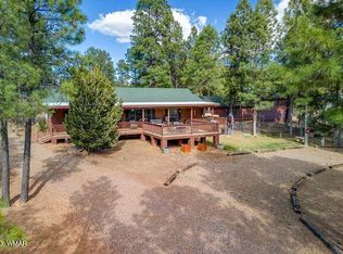 2082 Forest Park Dr, Overgaard, AZ 85933