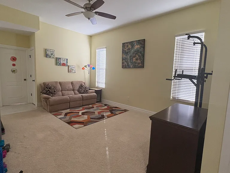 6015 Quartz Lake Way — Photo 32